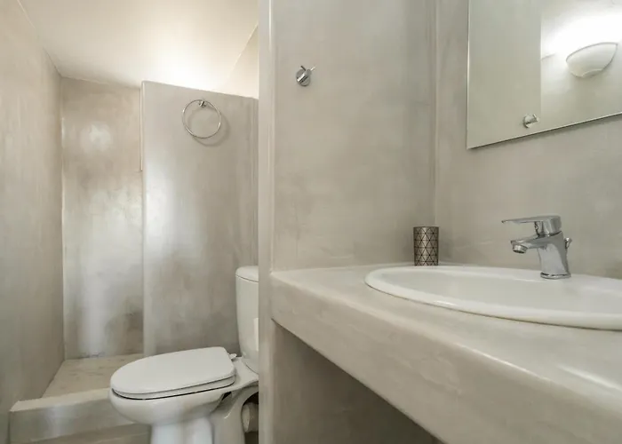 Andriana's 1 - Cycladic With Garden , Paros * Drios