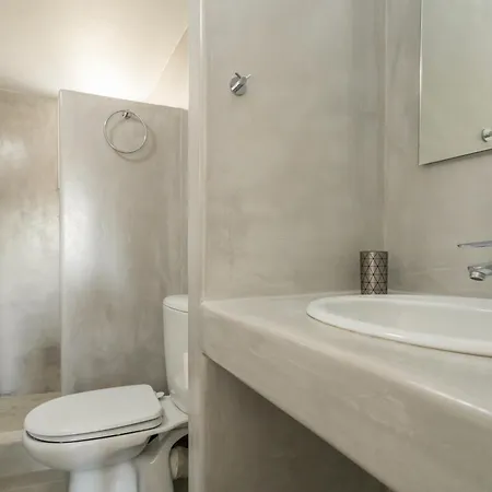 Andriana's 1 - Cycladic With Garden , Paros * Drios