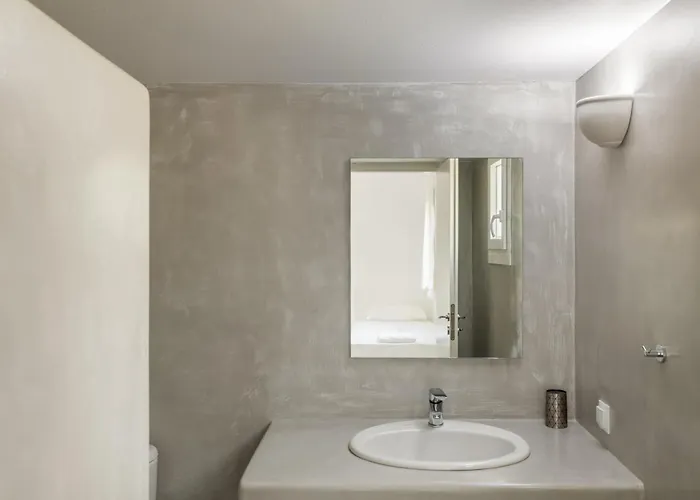 Andriana's 1 - Cycladic With Garden , Paros